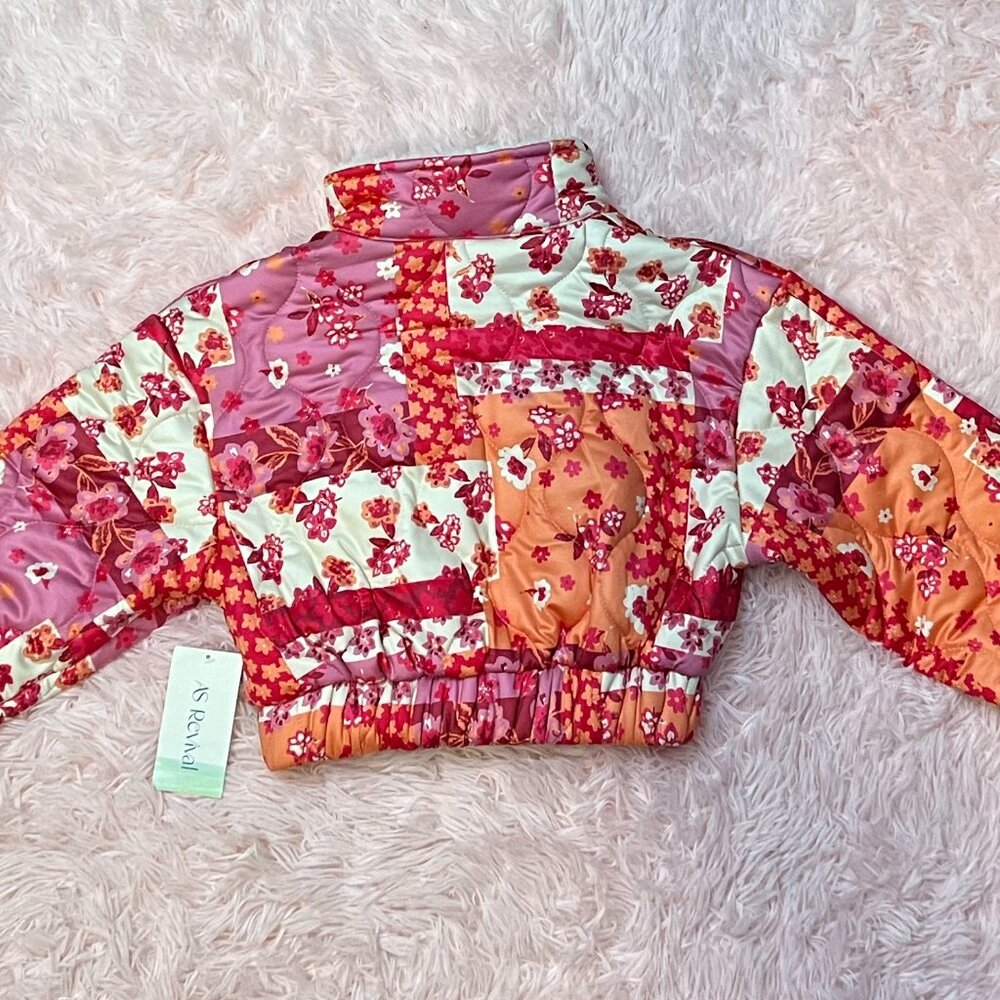 Altar'd State Cropped Puffer Jacket - Picture 5 of 7